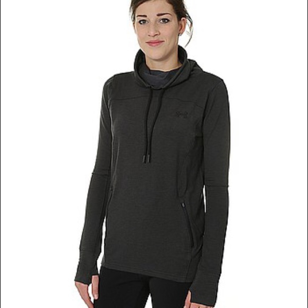Under Armour Long Sleve Turtle Neck Sweater